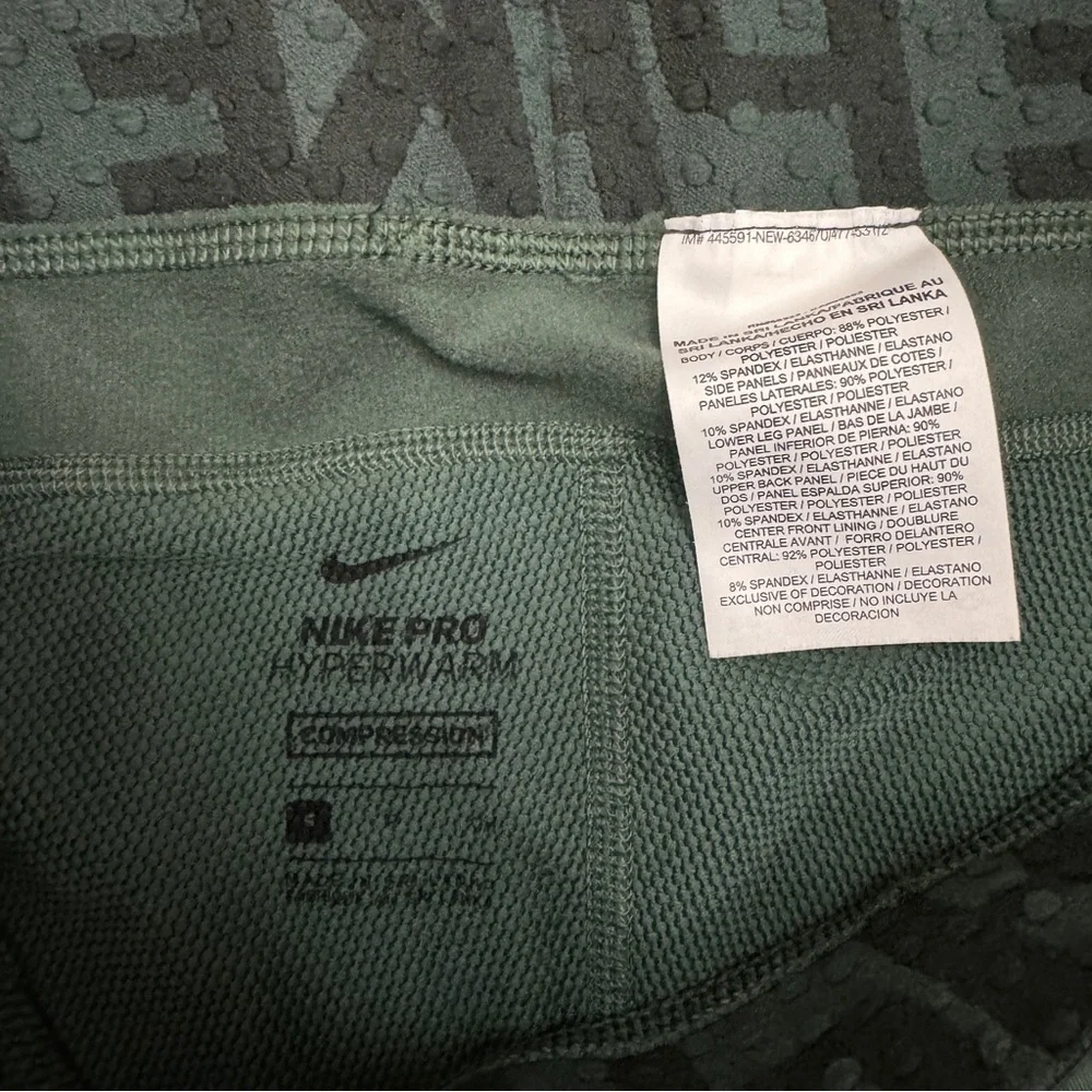 Nike pro hyperwarm